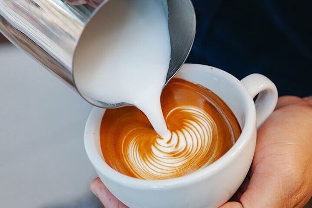forniture per la prima colazione al bar